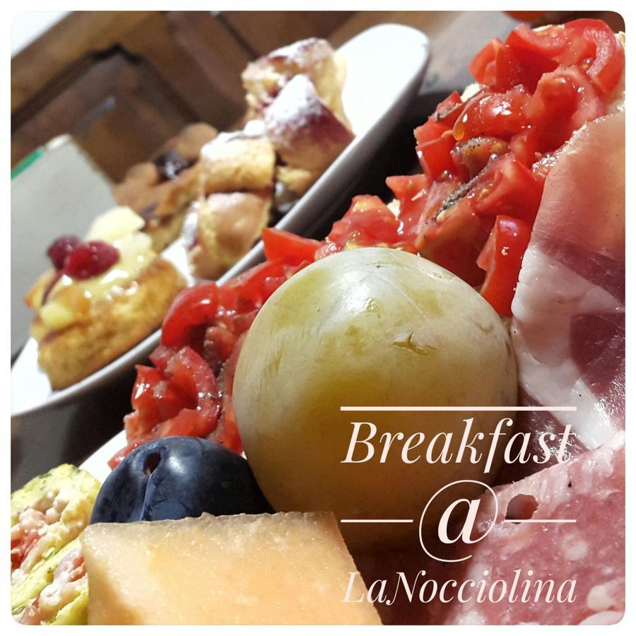 Agriturismo La Nocciolina Venturina Terme Eksteriør billede